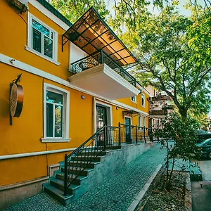Hillside Center *** Baku